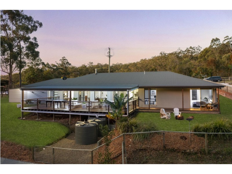 227 Carrington Road, Bonogin QLD 4213