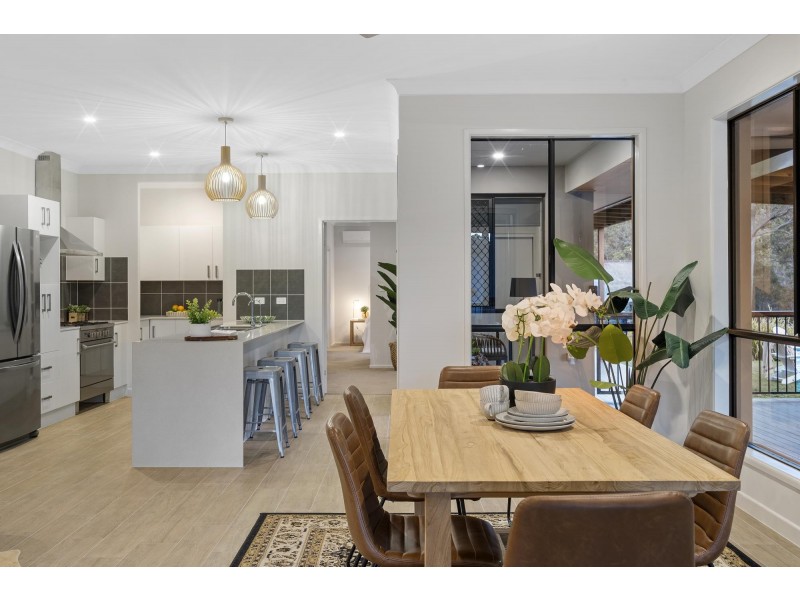 227 Carrington Road, Bonogin QLD 4213