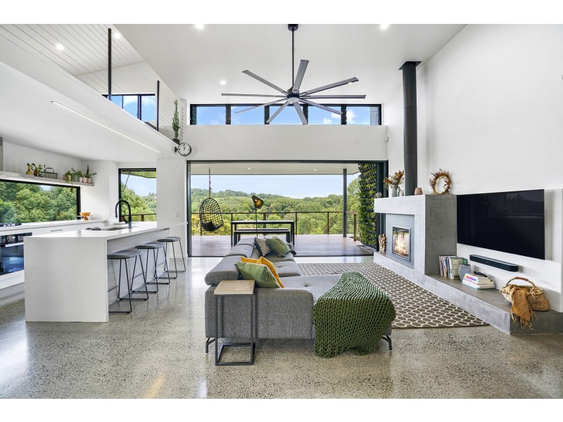 6 Warri Way, Currumbin Valley QLD 4223