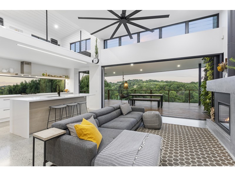 6 Warri Way, Currumbin Valley QLD 4223