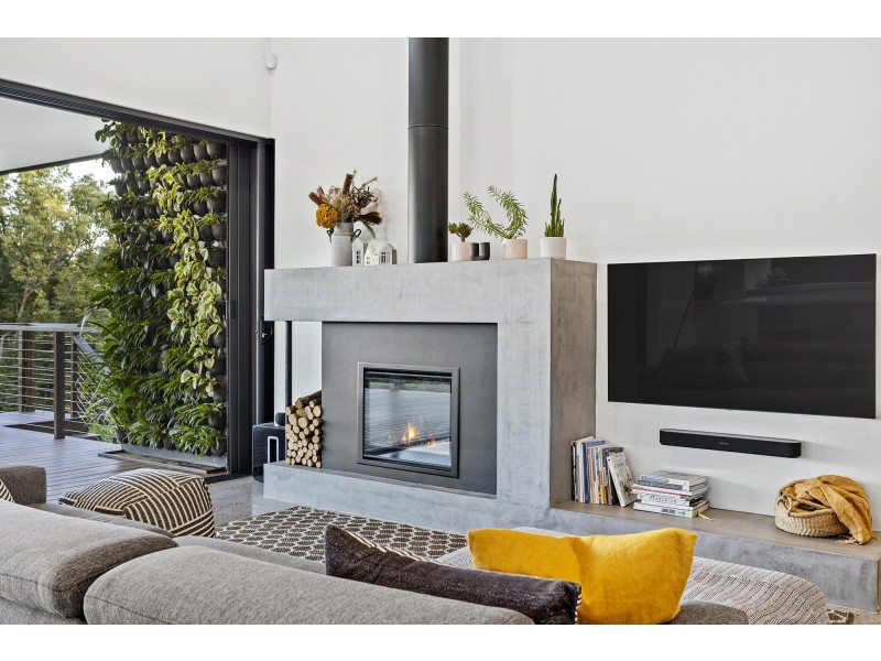 6 Warri Way, Currumbin Valley QLD 4223