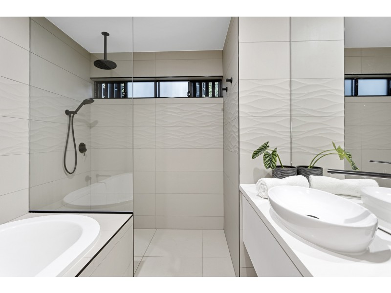 6 Warri Way, Currumbin Valley QLD 4223