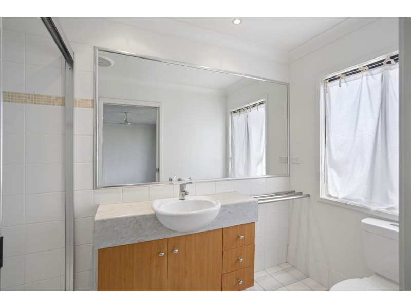 88/302 Christine Avenue, Varsity Lakes QLD 4227