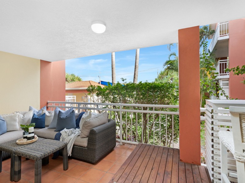 5/2103 Gold Coast Highway, Miami QLD 4220