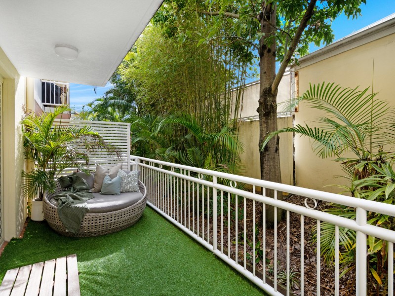 5/2103 Gold Coast Highway, Miami QLD 4220