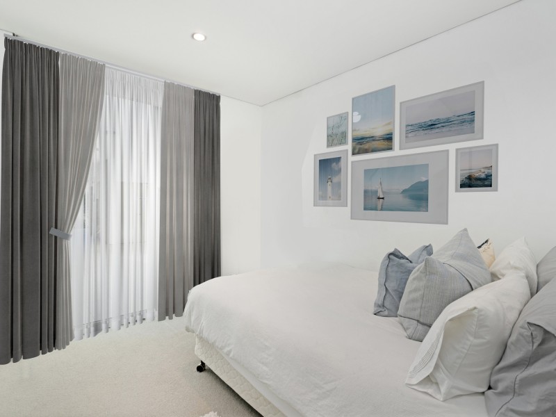 202/22-24 Ben Lexcen Place, Robina QLD 4226