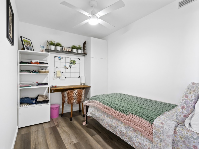 102/11 Compass Drive, Biggera Waters QLD 4216