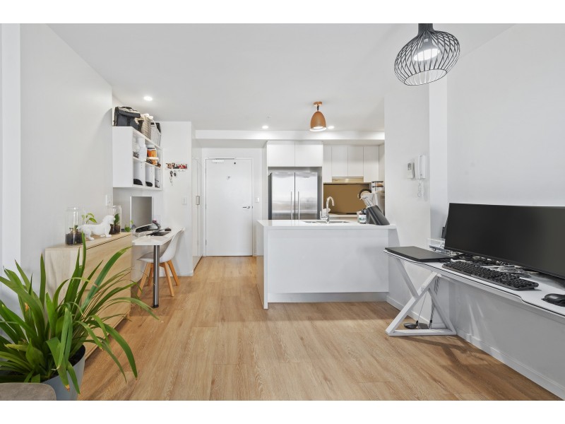 1304/139 Scarborough Street, Southport QLD 4215