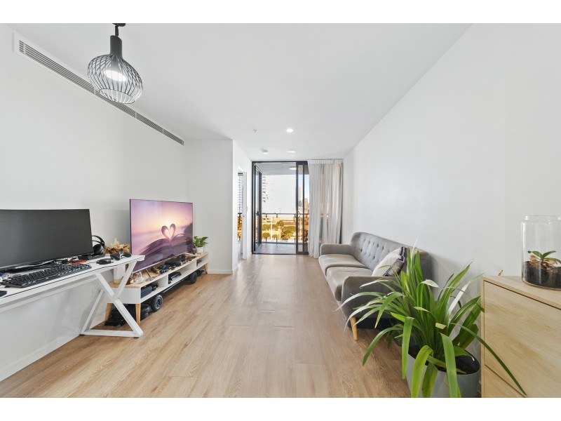 1304/139 Scarborough Street, Southport QLD 4215