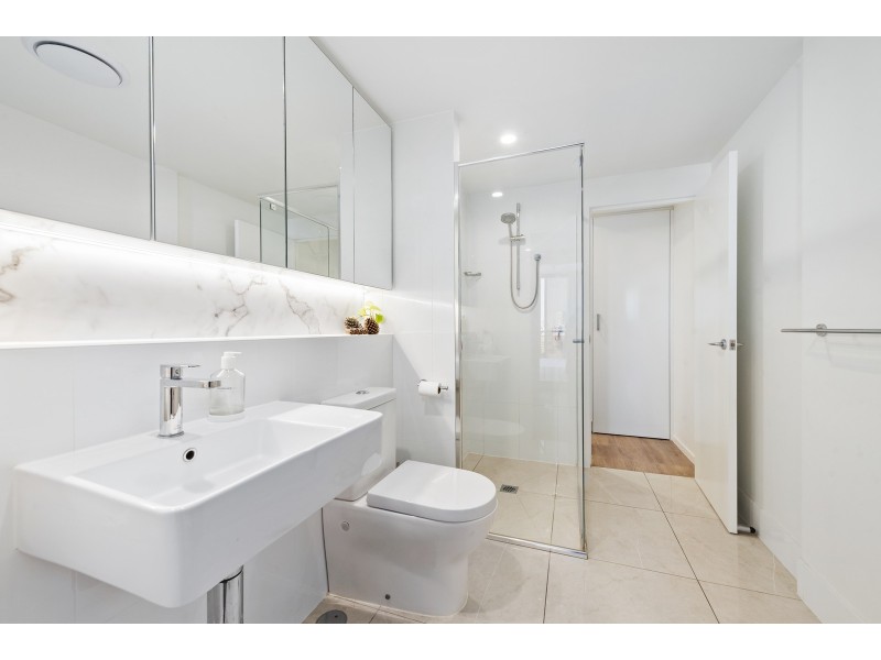 1304/139 Scarborough Street, Southport QLD 4215