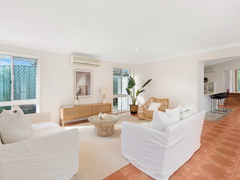 94 Thorngate Drive, Robina QLD 4226