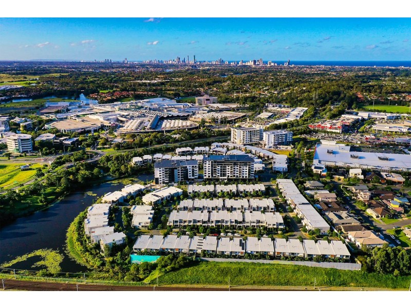 84 Parnell Boulevard, Robina QLD 4226