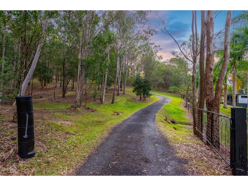 40-56 Jersey Road, Tamborine QLD 4270