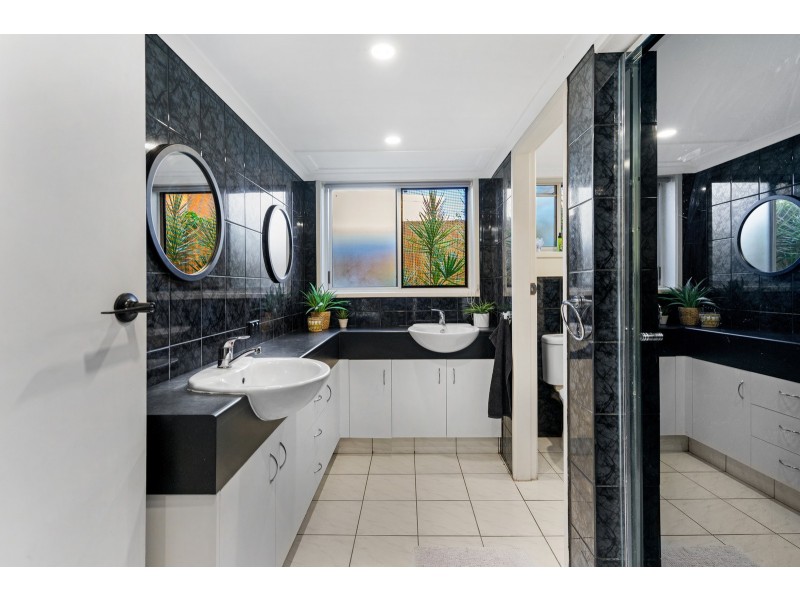 4/198C Hedges Avenue, Mermaid Beach QLD 4218