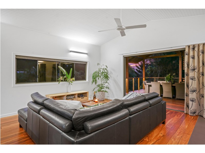 8 Five Springs Lane, Currumbin Valley QLD 4223