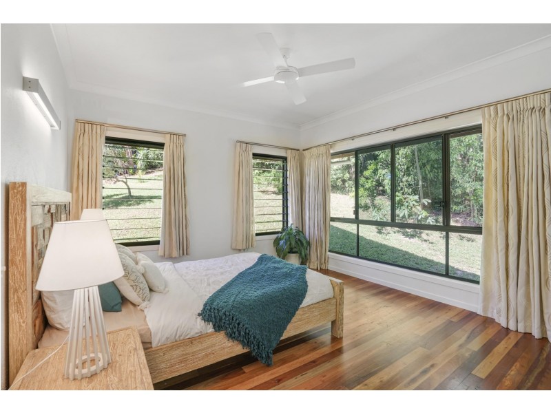 8 Five Springs Lane, Currumbin Valley QLD 4223