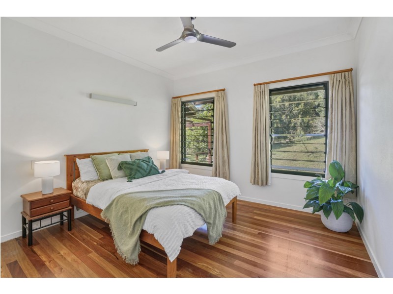 8 Five Springs Lane, Currumbin Valley QLD 4223