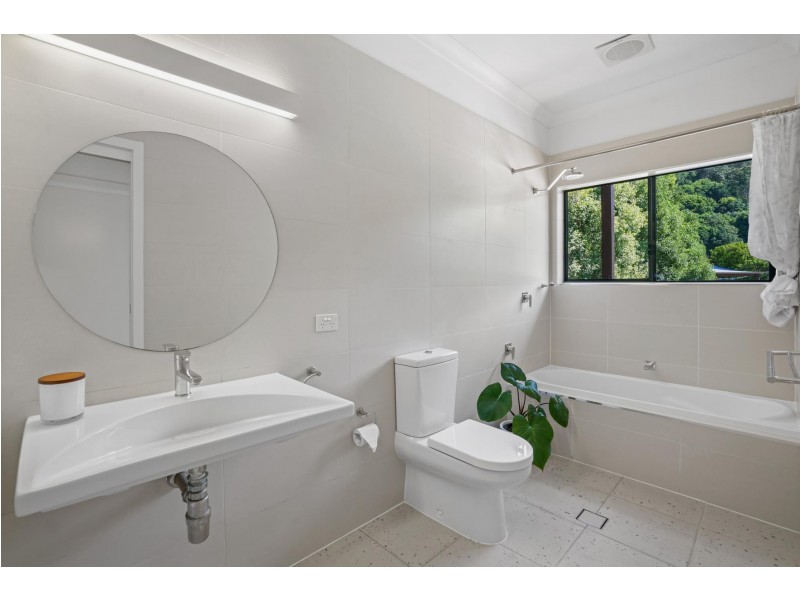 8 Five Springs Lane, Currumbin Valley QLD 4223