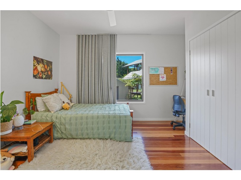 8 Five Springs Lane, Currumbin Valley QLD 4223