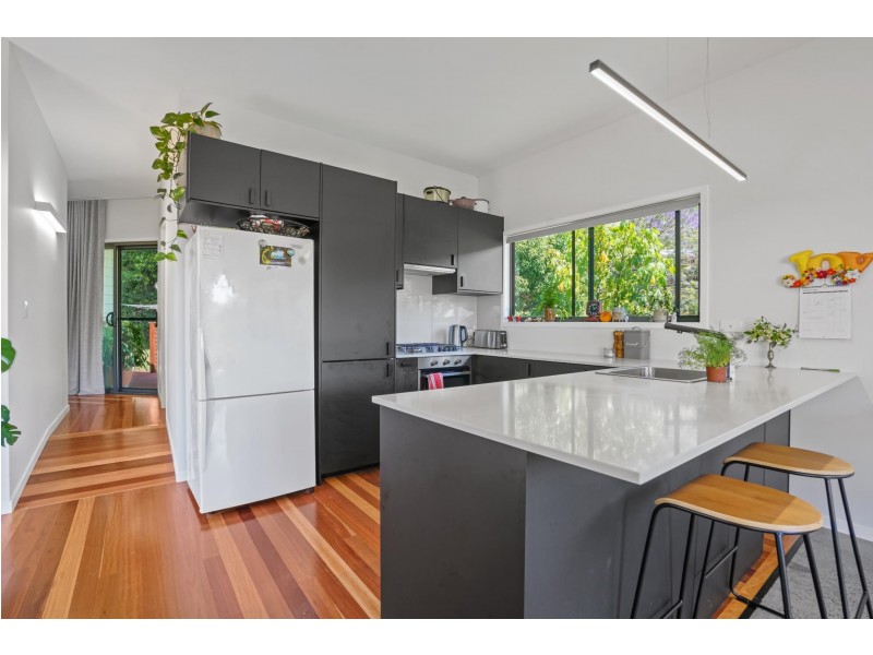 8 Five Springs Lane, Currumbin Valley QLD 4223