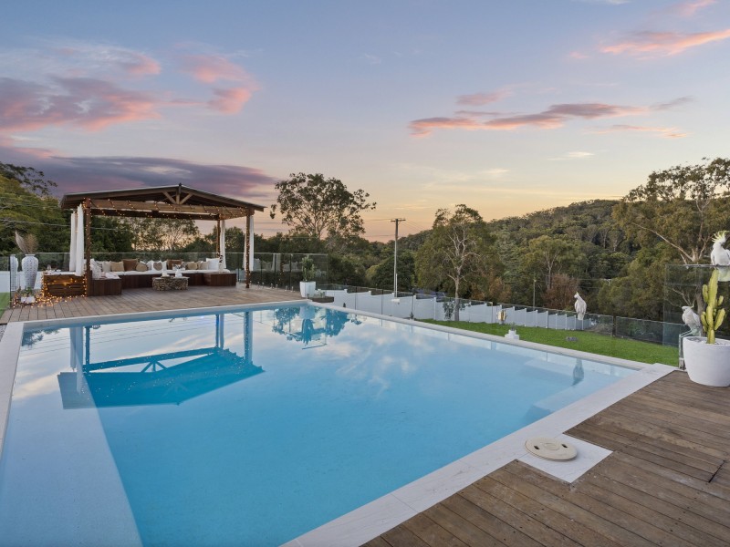 1 Warra Court, Mudgeeraba QLD 4213