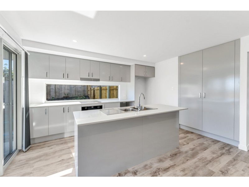 8 Dahlia Street, Russell Island QLD 4184