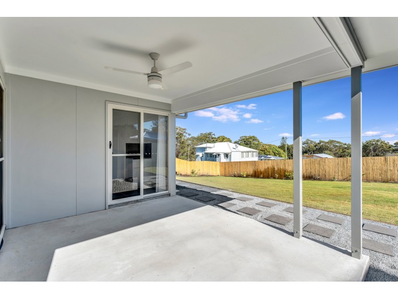 8 Dahlia Street, Russell Island QLD 4184