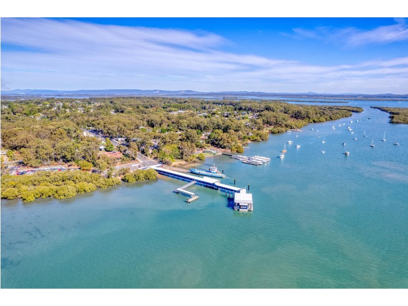 8 Dahlia Street, Russell Island QLD 4184