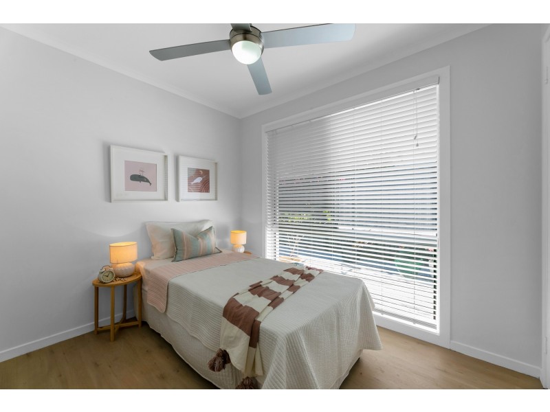 3 Goolagong Court, Broadbeach Waters QLD 4218