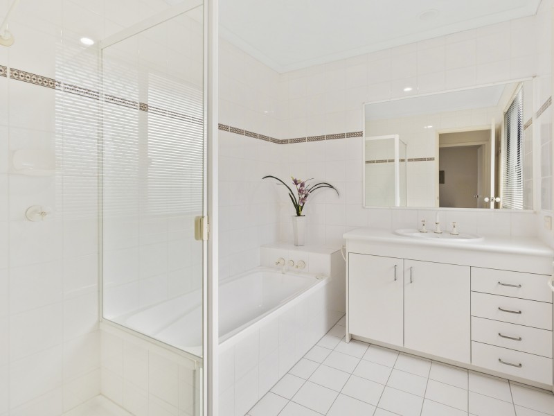 17/4 Bronberg Court, Southport QLD 4215