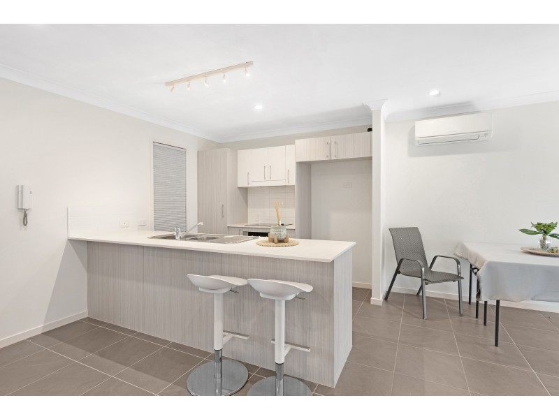 13/126-134 Central Street, Labrador QLD 4215