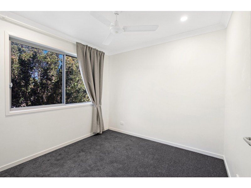 13/126-134 Central Street, Labrador QLD 4215