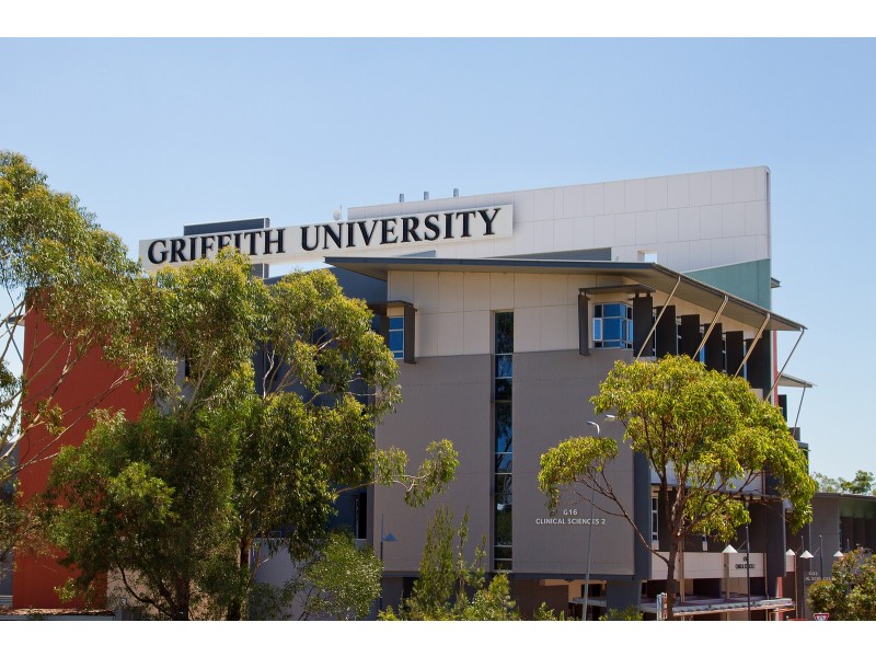 13/126-134 Central Street, Labrador QLD 4215