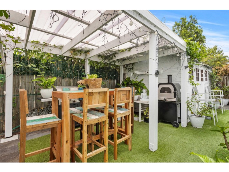 9 Meridien Avenue, Varsity Lakes QLD 4227
