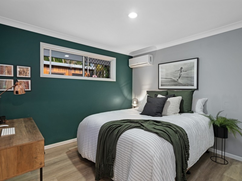 14 Watford Crescent, Molendinar QLD 4214