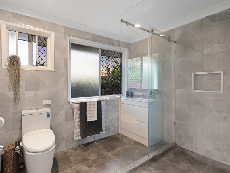 14 Watford Crescent, Molendinar QLD 4214