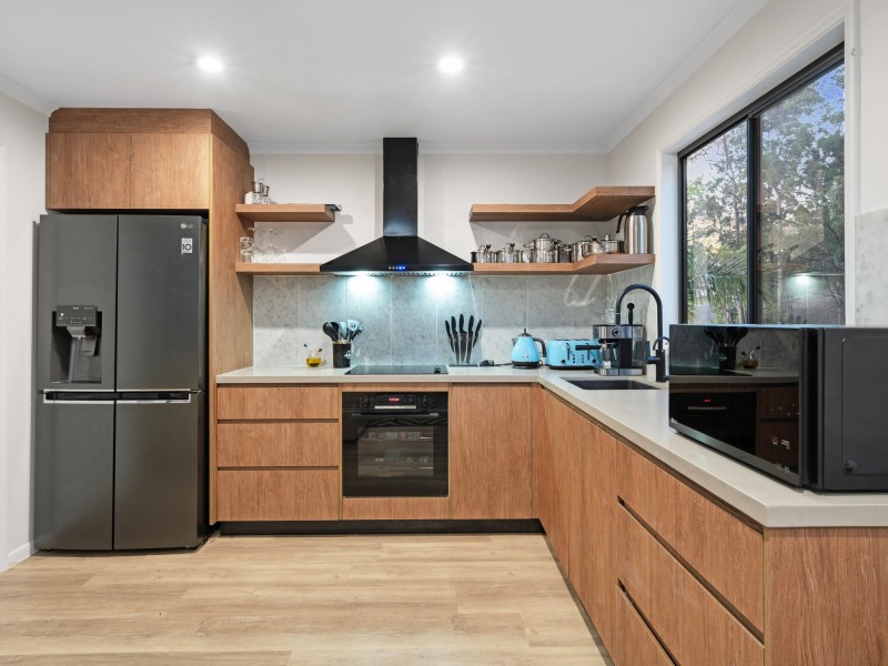 14 Watford Crescent, Molendinar QLD 4214