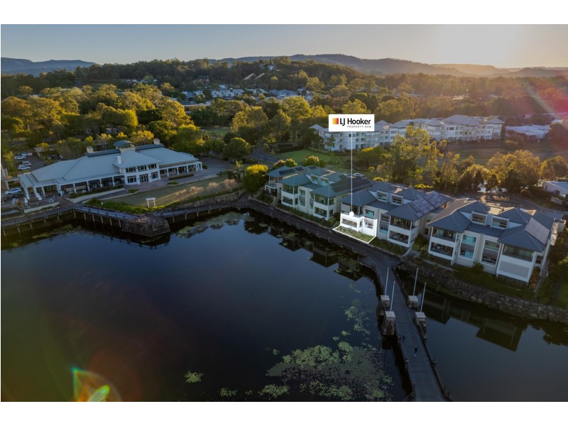 5/802 Glades Drive, Robina QLD 4226