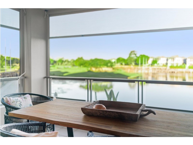 5/802 Glades Drive, Robina QLD 4226