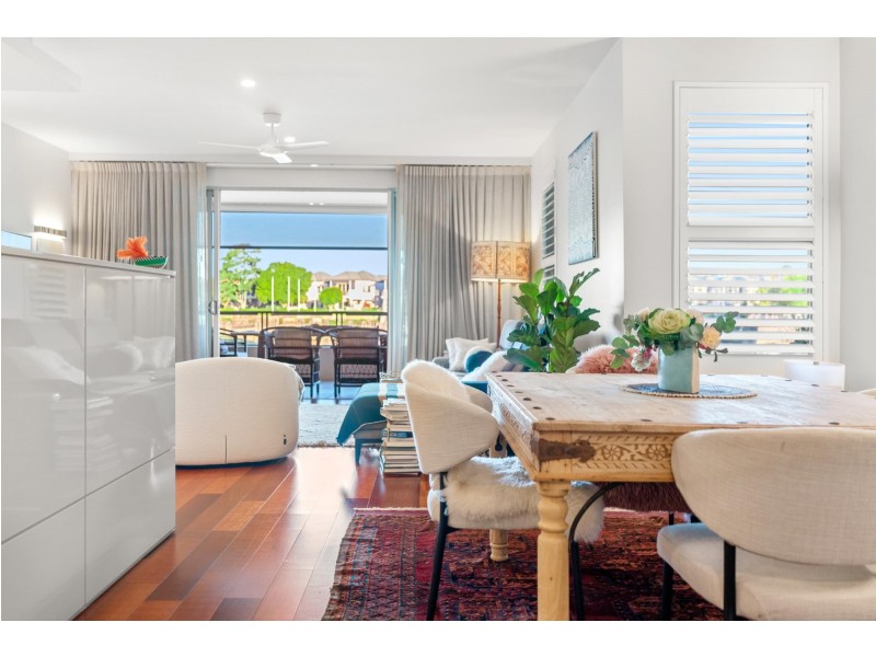 5/802 Glades Drive, Robina QLD 4226