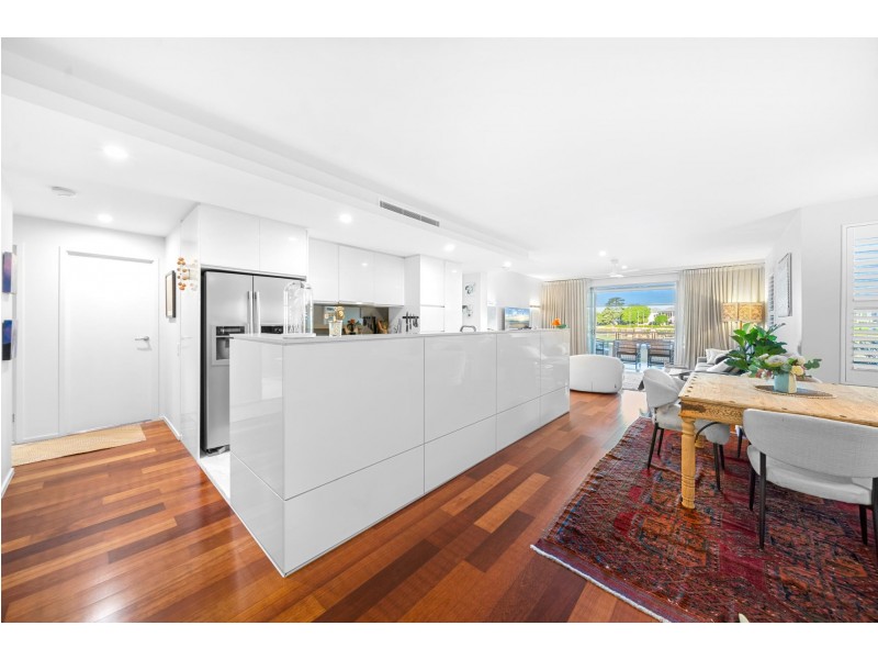 5/802 Glades Drive, Robina QLD 4226