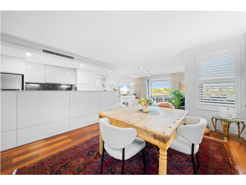 5/802 Glades Drive, Robina QLD 4226