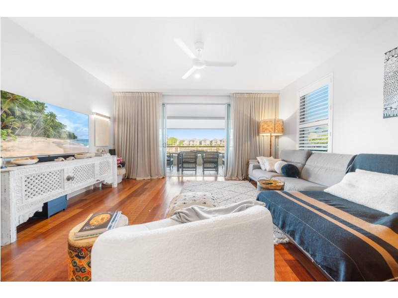 5/802 Glades Drive, Robina QLD 4226