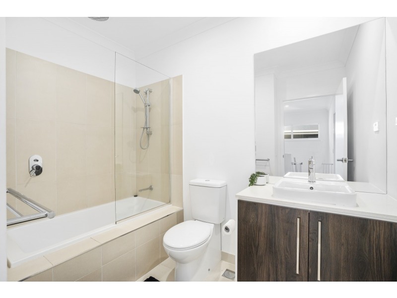 10/24 Bonogin Road, Mudgeeraba QLD 4213