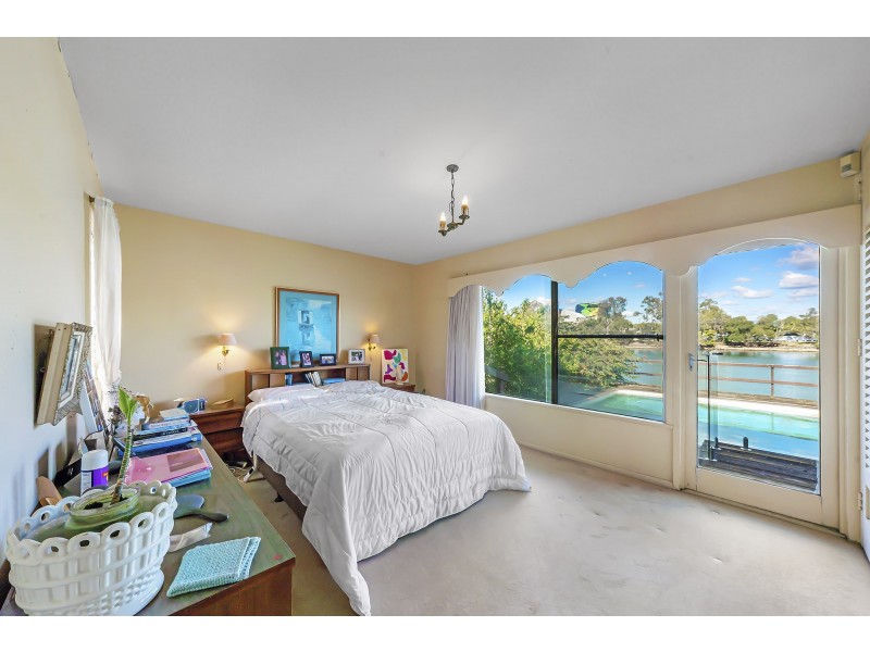 205 Stanhill Drive, Surfers Paradise QLD 4217