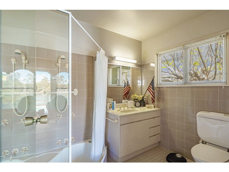 205 Stanhill Drive, Surfers Paradise QLD 4217