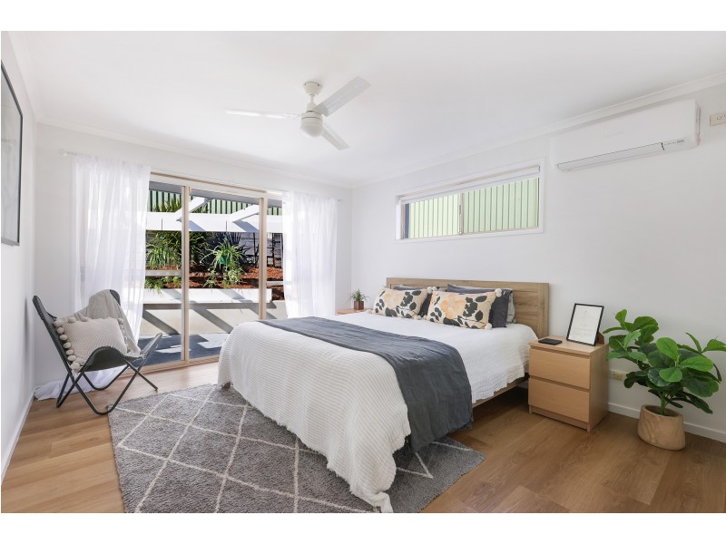 12 Bellbrook Close, Robina QLD 4226