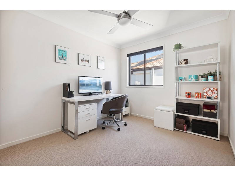 3/12 Winton Terrace, Varsity Lakes QLD 4227