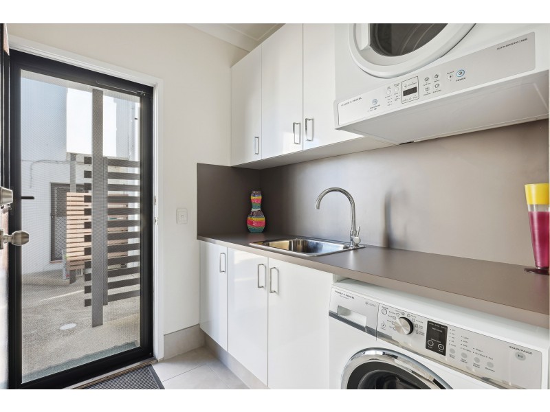 3/12 Winton Terrace, Varsity Lakes QLD 4227
