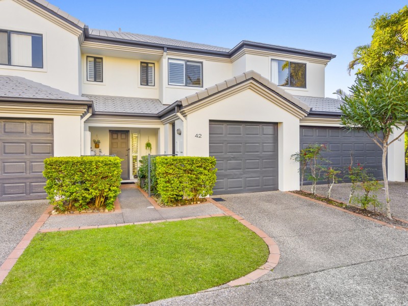 42/85 Palm Meadows Drive, Carrara QLD 4211